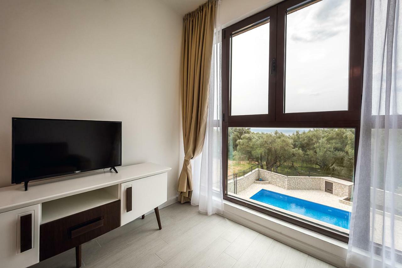 Adria Lux Apartmens 2 Sveti Stefan Exterior photo