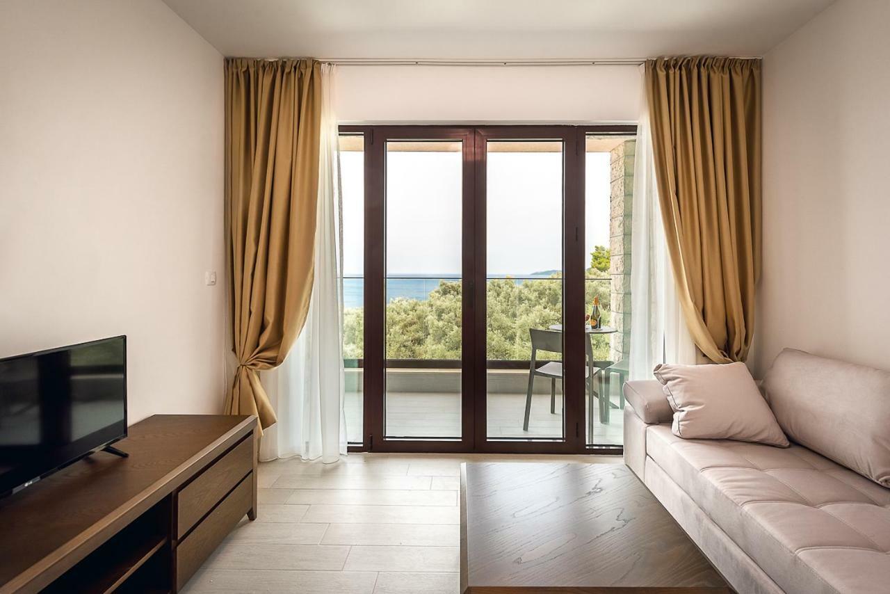 Adria Lux Apartmens 2 Sveti Stefan Exterior photo